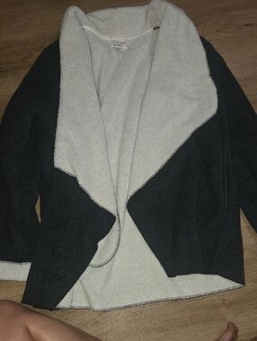 Jockey Dark Gray & Cream Open Draped Cardigan